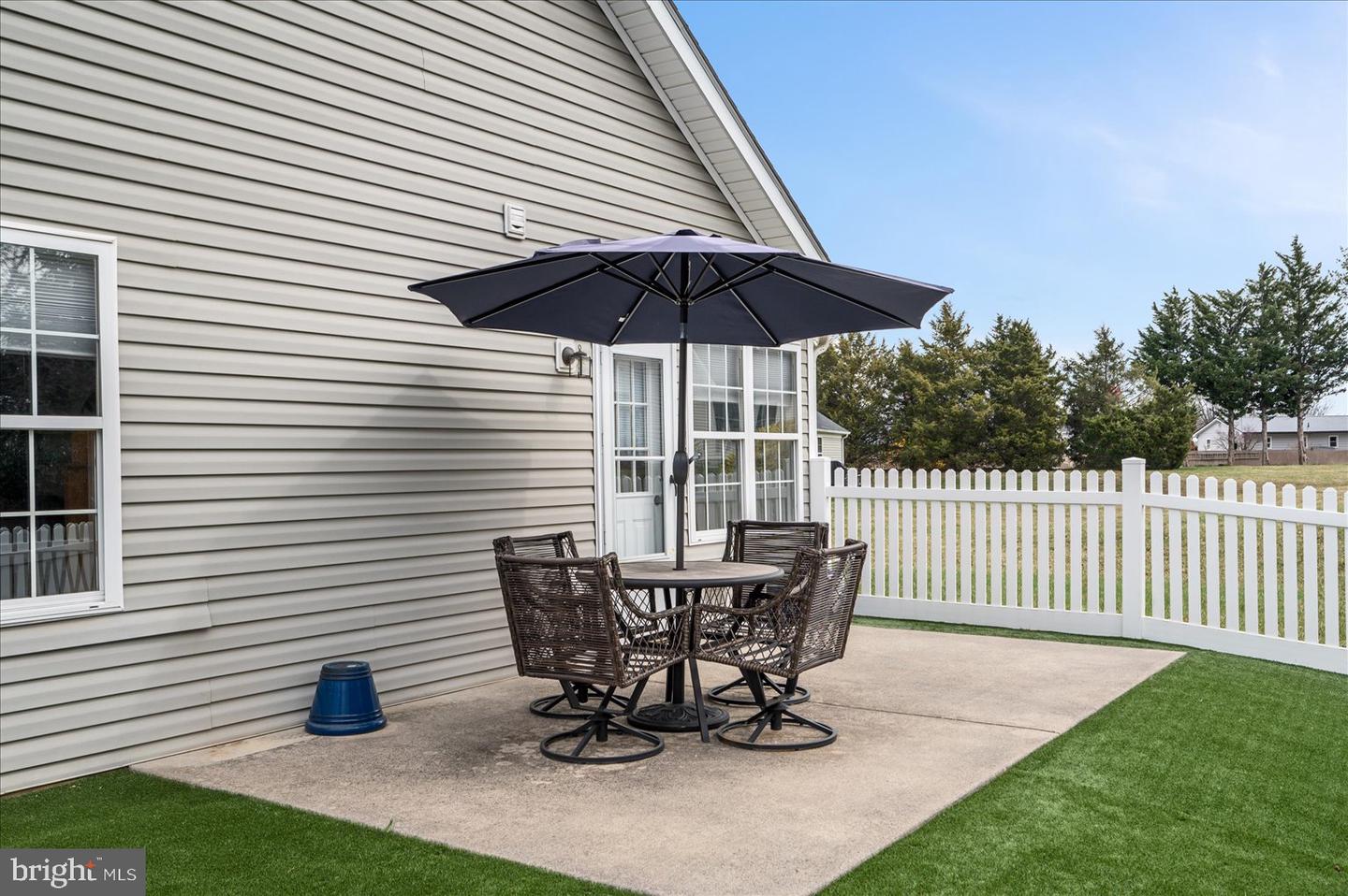 222 CRESTWOOD LN, WINCHESTER, Virginia 22602, 2 Bedrooms Bedrooms, ,2 BathroomsBathrooms,Residential,For sale,222 CRESTWOOD LN,VAFV2037944 MLS # VAFV2037944