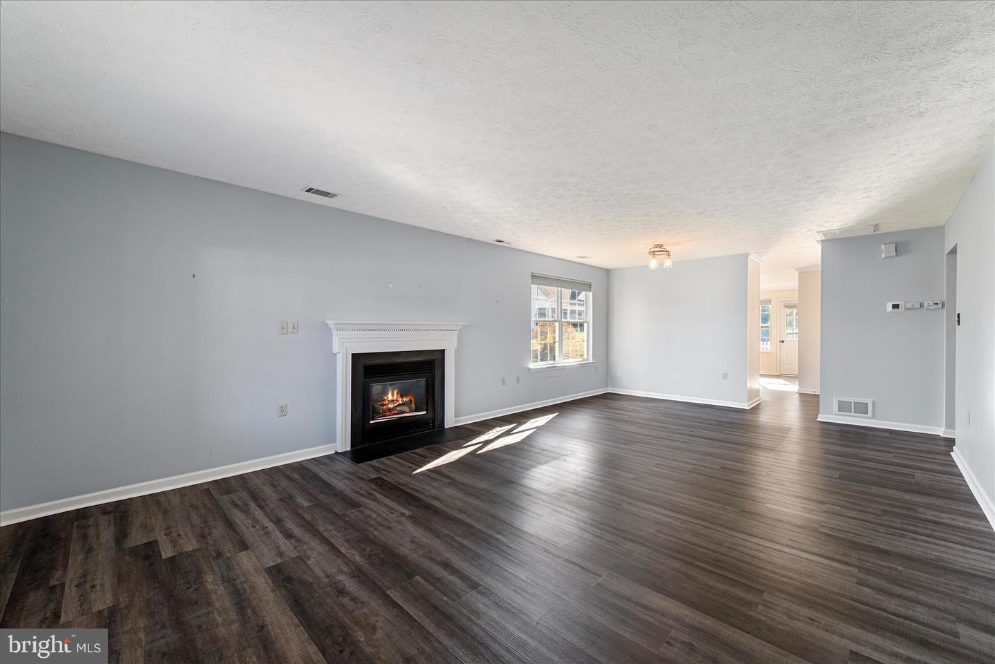 222 CRESTWOOD LN, WINCHESTER, Virginia 22602, 2 Bedrooms Bedrooms, ,2 BathroomsBathrooms,Residential,For sale,222 CRESTWOOD LN,VAFV2037944 MLS # VAFV2037944