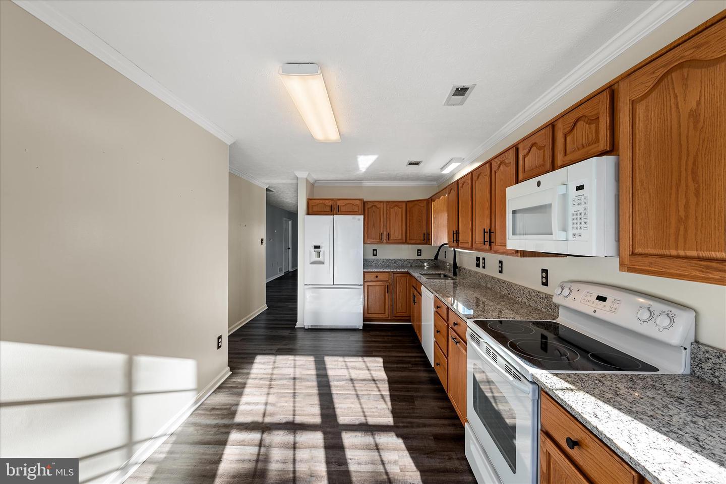 222 CRESTWOOD LN, WINCHESTER, Virginia 22602, 2 Bedrooms Bedrooms, ,2 BathroomsBathrooms,Residential,For sale,222 CRESTWOOD LN,VAFV2037944 MLS # VAFV2037944