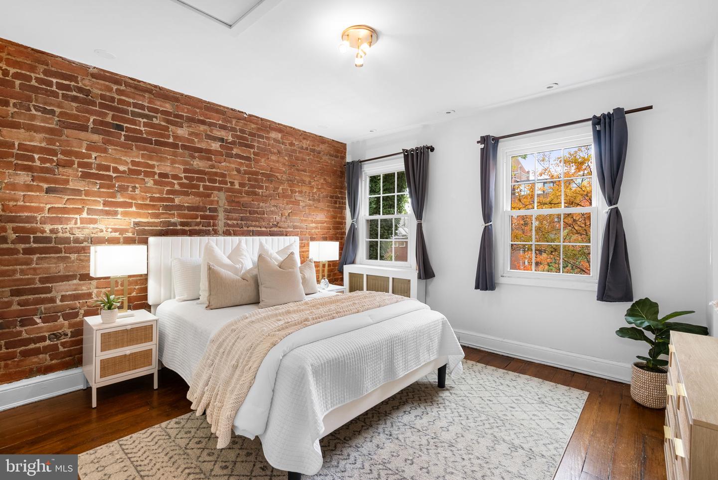 1211 35TH ST NW, WASHINGTON, District Of Columbia 20007, 2 Bedrooms Bedrooms, ,1 BathroomBathrooms,Residential,For sale,1211 35TH ST NW,DCDC2230872 MLS # DCDC2230872