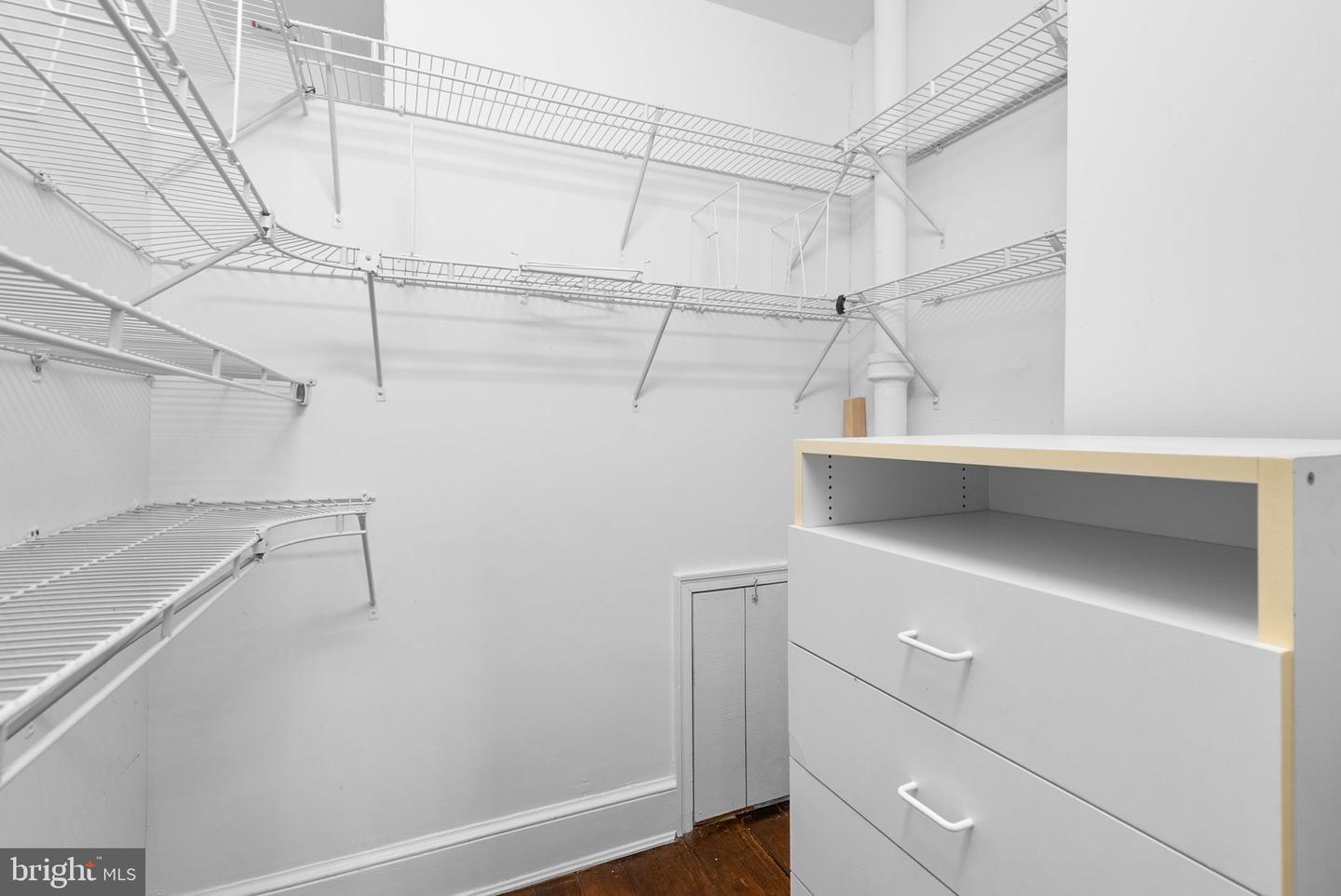 1211 35TH ST NW, WASHINGTON, District Of Columbia 20007, 2 Bedrooms Bedrooms, ,1 BathroomBathrooms,Residential,For sale,1211 35TH ST NW,DCDC2230872 MLS # DCDC2230872