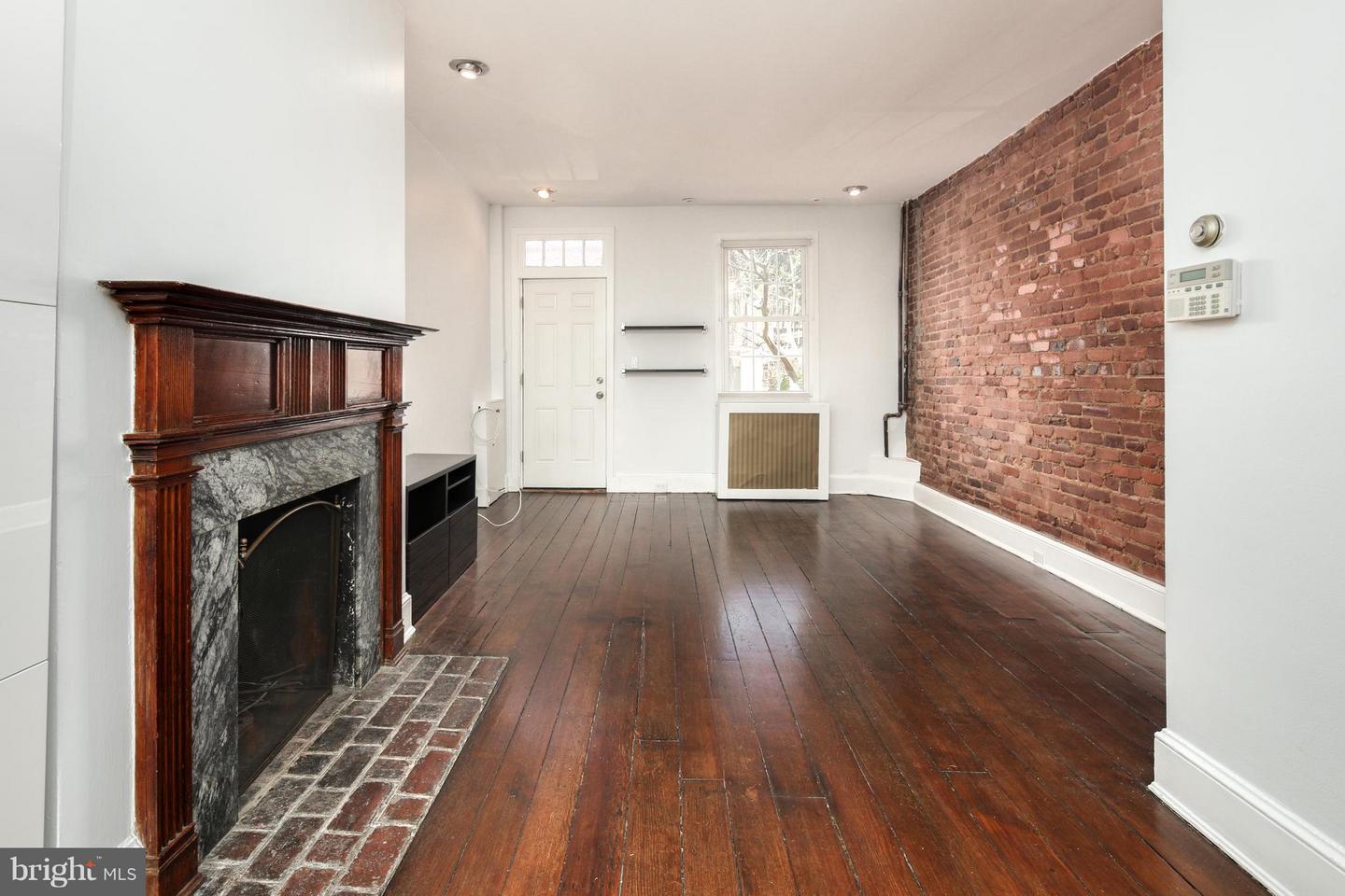 1211 35TH ST NW, WASHINGTON, District Of Columbia 20007, 2 Bedrooms Bedrooms, ,1 BathroomBathrooms,Residential,For sale,1211 35TH ST NW,DCDC2230872 MLS # DCDC2230872