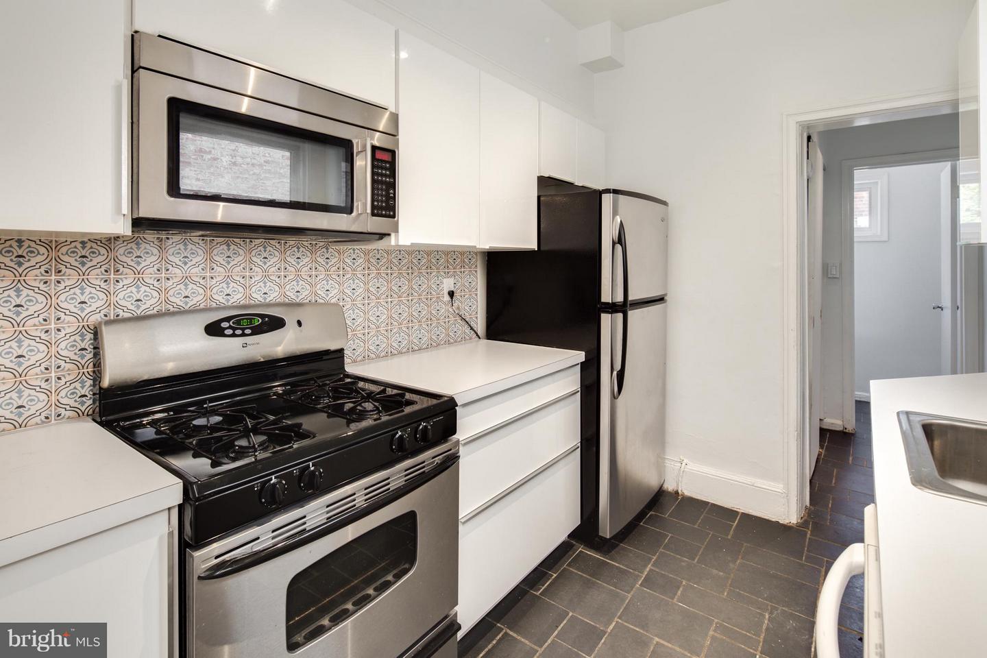 1211 35TH ST NW, WASHINGTON, District Of Columbia 20007, 2 Bedrooms Bedrooms, ,1 BathroomBathrooms,Residential,For sale,1211 35TH ST NW,DCDC2230872 MLS # DCDC2230872