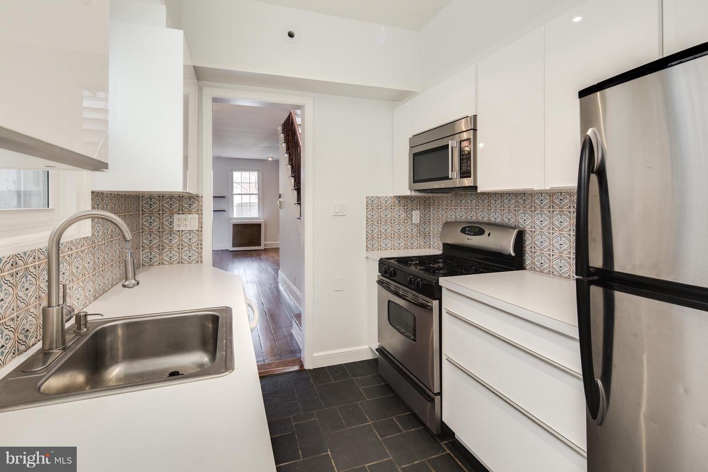 1211 35TH ST NW, WASHINGTON, District Of Columbia 20007, 2 Bedrooms Bedrooms, ,1 BathroomBathrooms,Residential,For sale,1211 35TH ST NW,DCDC2230872 MLS # DCDC2230872