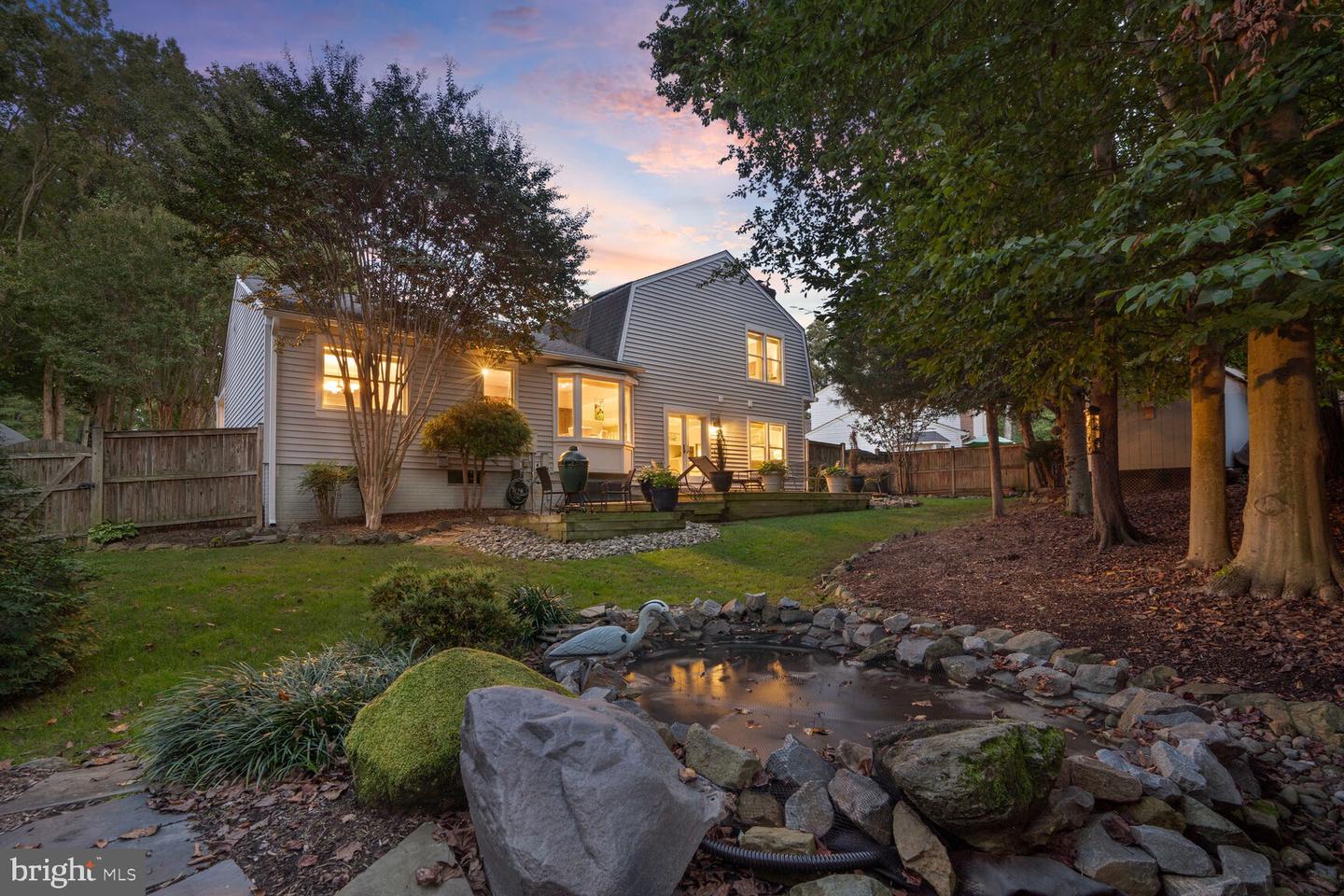 9616 BURNT OAK DR, FAIRFAX STATION, Virginia 22039, 4 Bedrooms Bedrooms, 14 Rooms Rooms,2 BathroomsBathrooms,Residential,For sale,9616 BURNT OAK DR,VAFX2278288 MLS # VAFX2278288