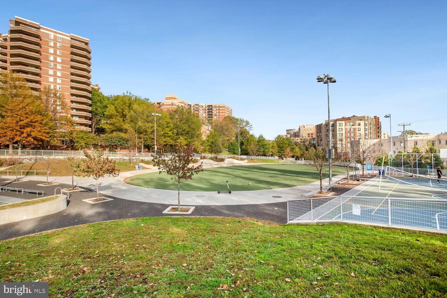 109 N BROOKSIDE DR, ARLINGTON, Virginia 22201, 3 Bedrooms Bedrooms, ,2 BathroomsBathrooms,Residential,For sale,109 N BROOKSIDE DR,VAAR2065830 MLS # VAAR2065830