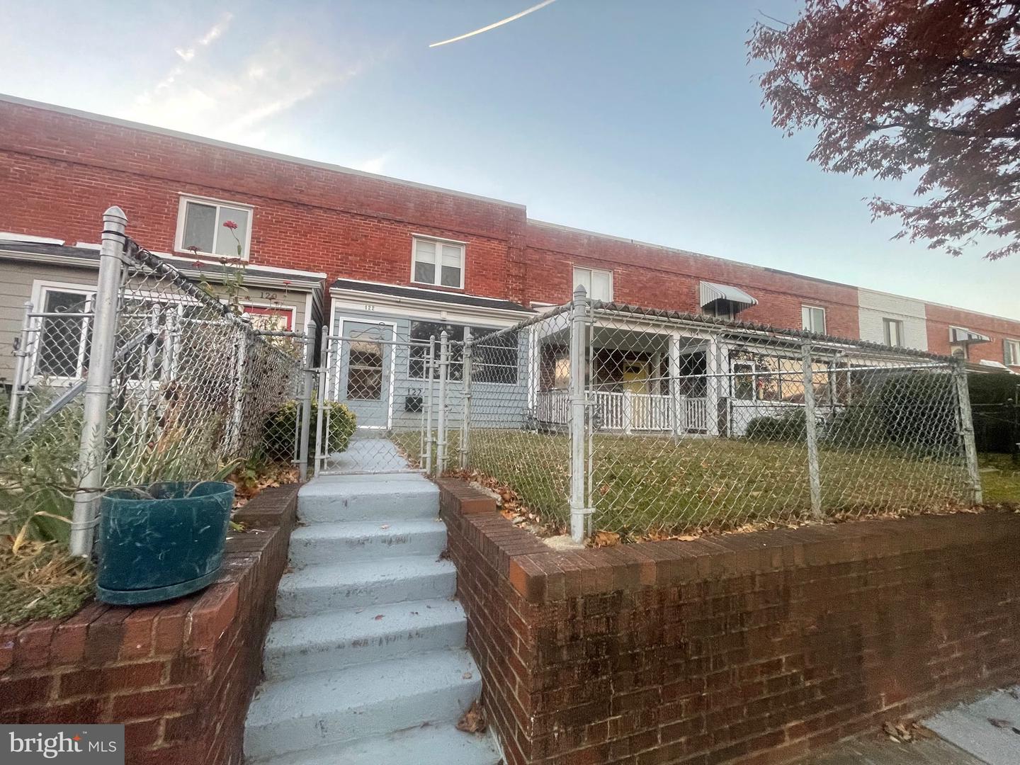122 33RD ST NE, WASHINGTON, District Of Columbia 20019, 2 Bedrooms Bedrooms, 4 Rooms Rooms,1 BathroomBathrooms,Residential,For sale,122 33RD ST NE,DCDC2230886 MLS # DCDC2230886