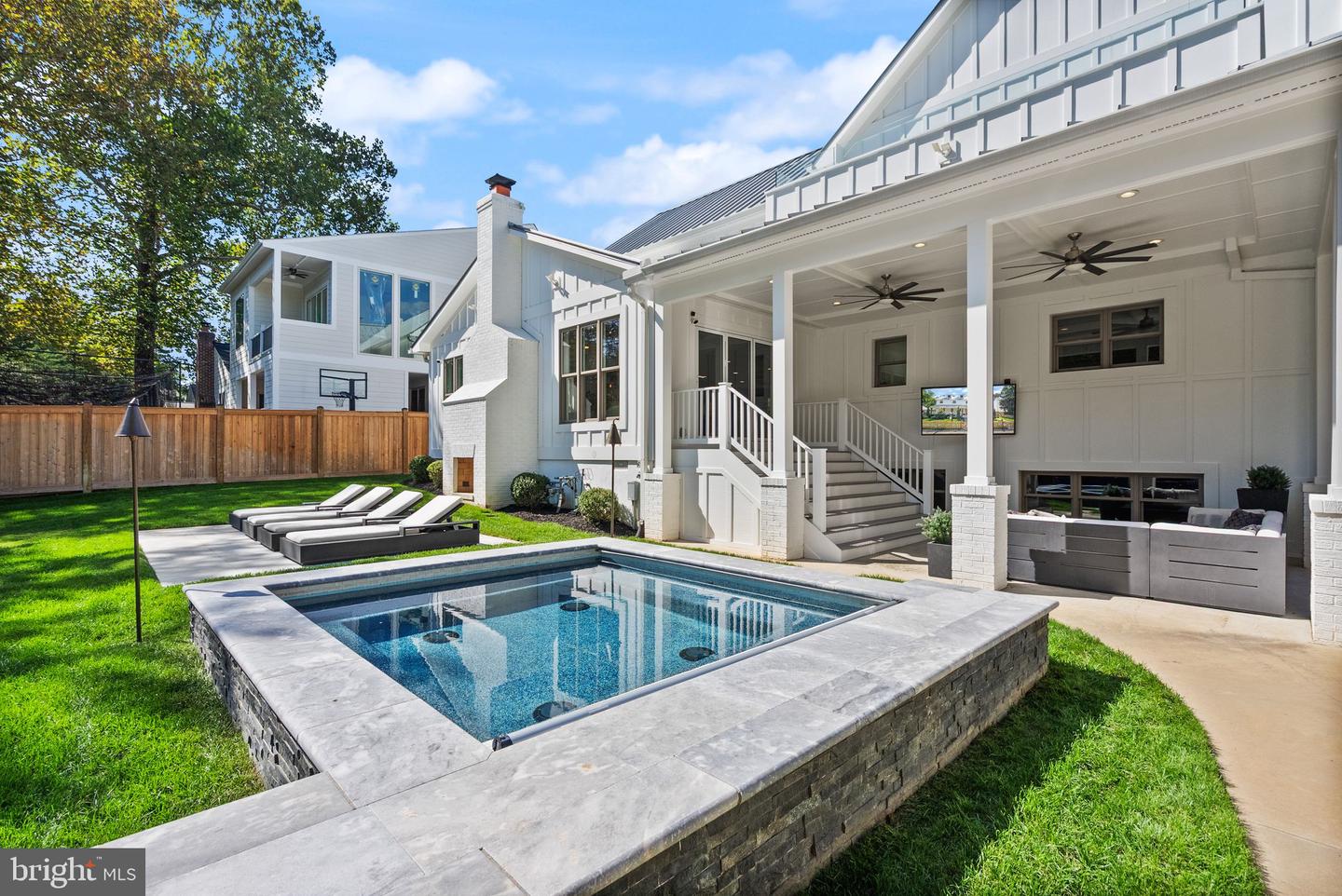 6032 28TH ST N, ARLINGTON, Virginia 22207, 5 Bedrooms Bedrooms, ,4 BathroomsBathrooms,Residential,For sale,6032 28TH ST N,VAAR2065838 MLS # VAAR2065838 6032 28TH ST N, ARLINGTON, Virginia 22207, 5 Bedrooms Bedrooms, ,4 BathroomsBathrooms,Residential,For sale,6032 28TH ST N,VAAR2065838 MLS # VAAR2065838