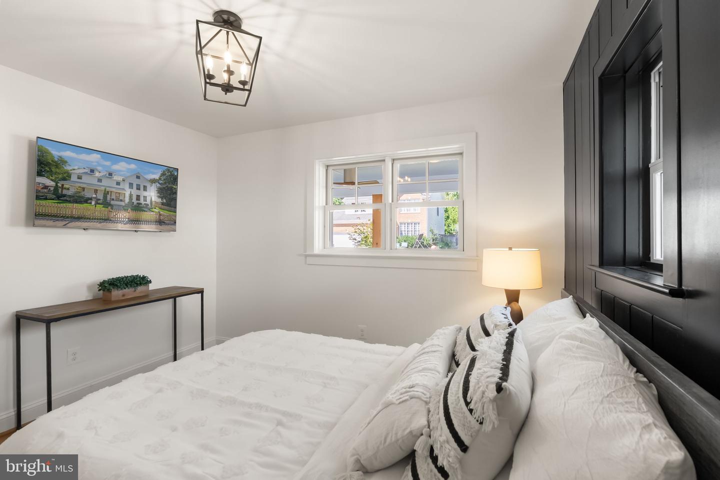 6032 28TH ST N, ARLINGTON, Virginia 22207, 5 Bedrooms Bedrooms, ,4 BathroomsBathrooms,Residential,For sale,6032 28TH ST N,VAAR2065838 MLS # VAAR2065838 6032 28TH ST N, ARLINGTON, Virginia 22207, 5 Bedrooms Bedrooms, ,4 BathroomsBathrooms,Residential,For sale,6032 28TH ST N,VAAR2065838 MLS # VAAR2065838