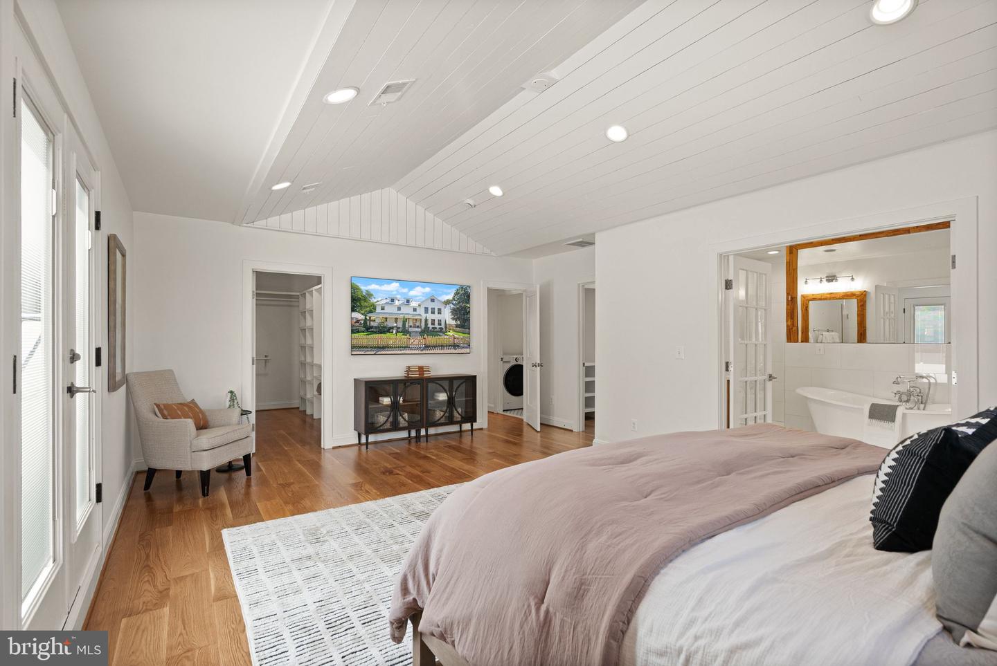 6032 28TH ST N, ARLINGTON, Virginia 22207, 5 Bedrooms Bedrooms, ,4 BathroomsBathrooms,Residential,For sale,6032 28TH ST N,VAAR2065838 MLS # VAAR2065838 6032 28TH ST N, ARLINGTON, Virginia 22207, 5 Bedrooms Bedrooms, ,4 BathroomsBathrooms,Residential,For sale,6032 28TH ST N,VAAR2065838 MLS # VAAR2065838