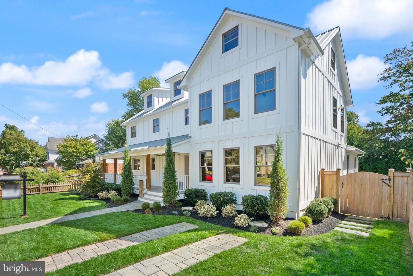 6032 28TH ST N, ARLINGTON, Virginia 22207, 5 Bedrooms Bedrooms, ,4 BathroomsBathrooms,Residential,For sale,6032 28TH ST N,VAAR2065838 MLS # VAAR2065838 6032 28TH ST N, ARLINGTON, Virginia 22207, 5 Bedrooms Bedrooms, ,4 BathroomsBathrooms,Residential,For sale,6032 28TH ST N,VAAR2065838 MLS # VAAR2065838