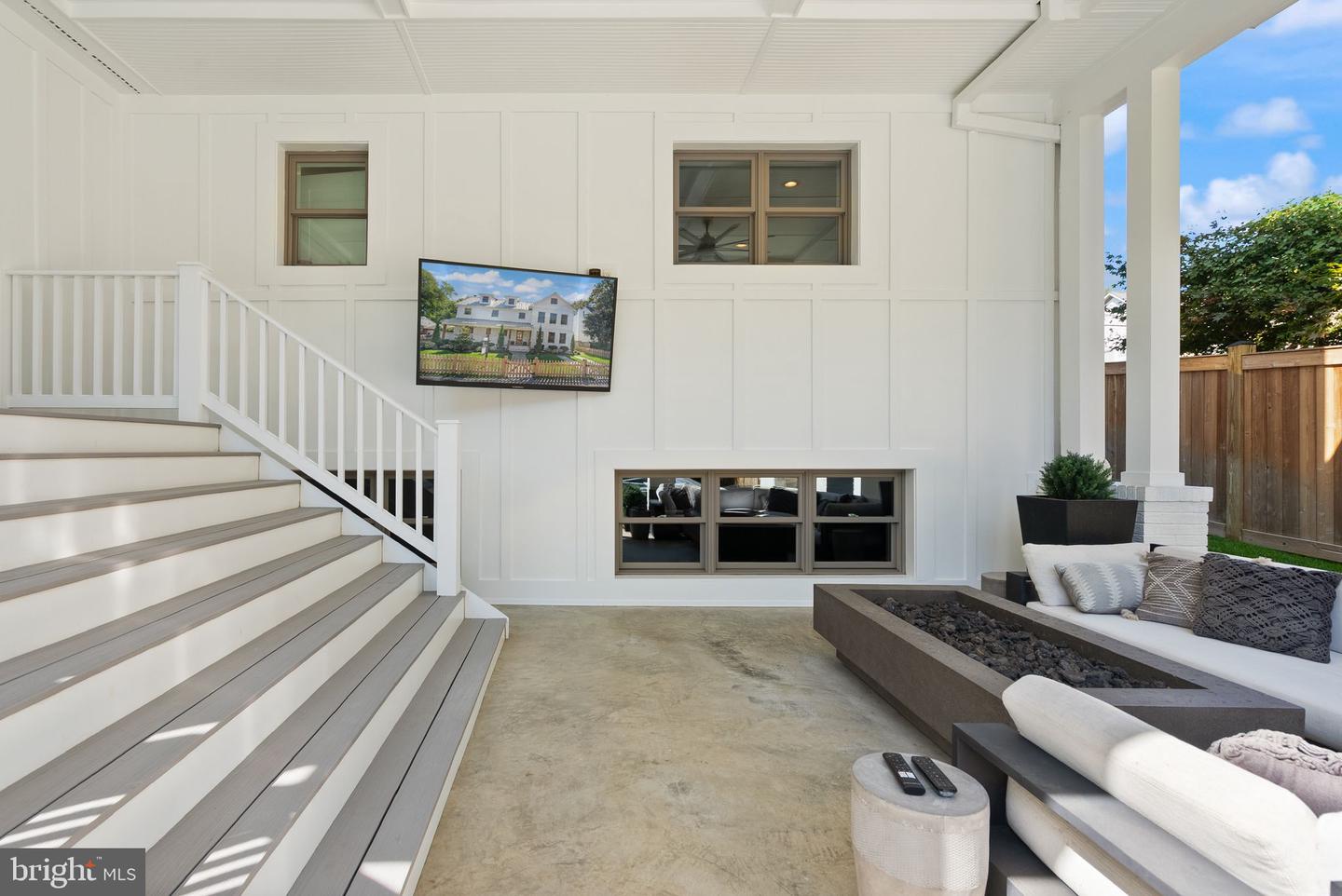 6032 28TH ST N, ARLINGTON, Virginia 22207, 5 Bedrooms Bedrooms, ,4 BathroomsBathrooms,Residential,For sale,6032 28TH ST N,VAAR2065838 MLS # VAAR2065838 6032 28TH ST N, ARLINGTON, Virginia 22207, 5 Bedrooms Bedrooms, ,4 BathroomsBathrooms,Residential,For sale,6032 28TH ST N,VAAR2065838 MLS # VAAR2065838