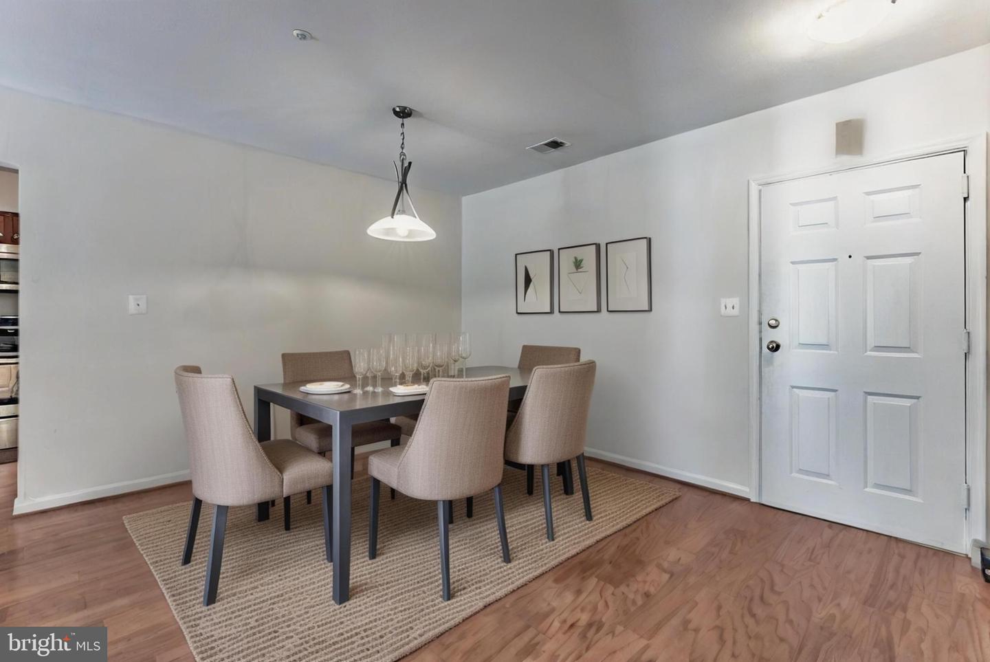 4225 MOZART BRIGADE LN #84, FAIRFAX, Virginia 22033, 2 Bedrooms Bedrooms, ,2 BathroomsBathrooms,Residential,For sale,4225 MOZART BRIGADE LN #84,VAFX2252662 MLS # VAFX2252662