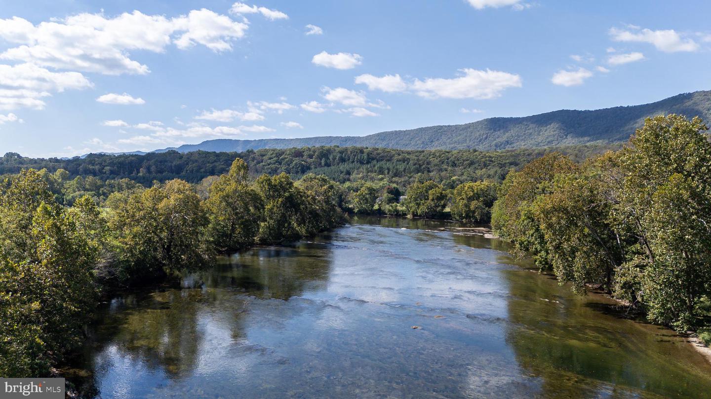 0 OAKVIEW DR, BENTONVILLE, Virginia 22610, ,Land,For sale,0 OAKVIEW DR,VAWR2012732 MLS # VAWR2012732