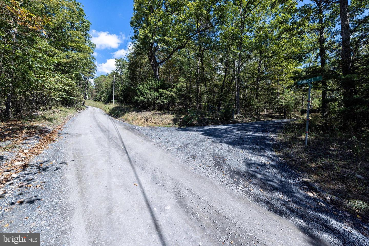 0 OAKVIEW DR, BENTONVILLE, Virginia 22610, ,Land,For sale,0 OAKVIEW DR,VAWR2012732 MLS # VAWR2012732