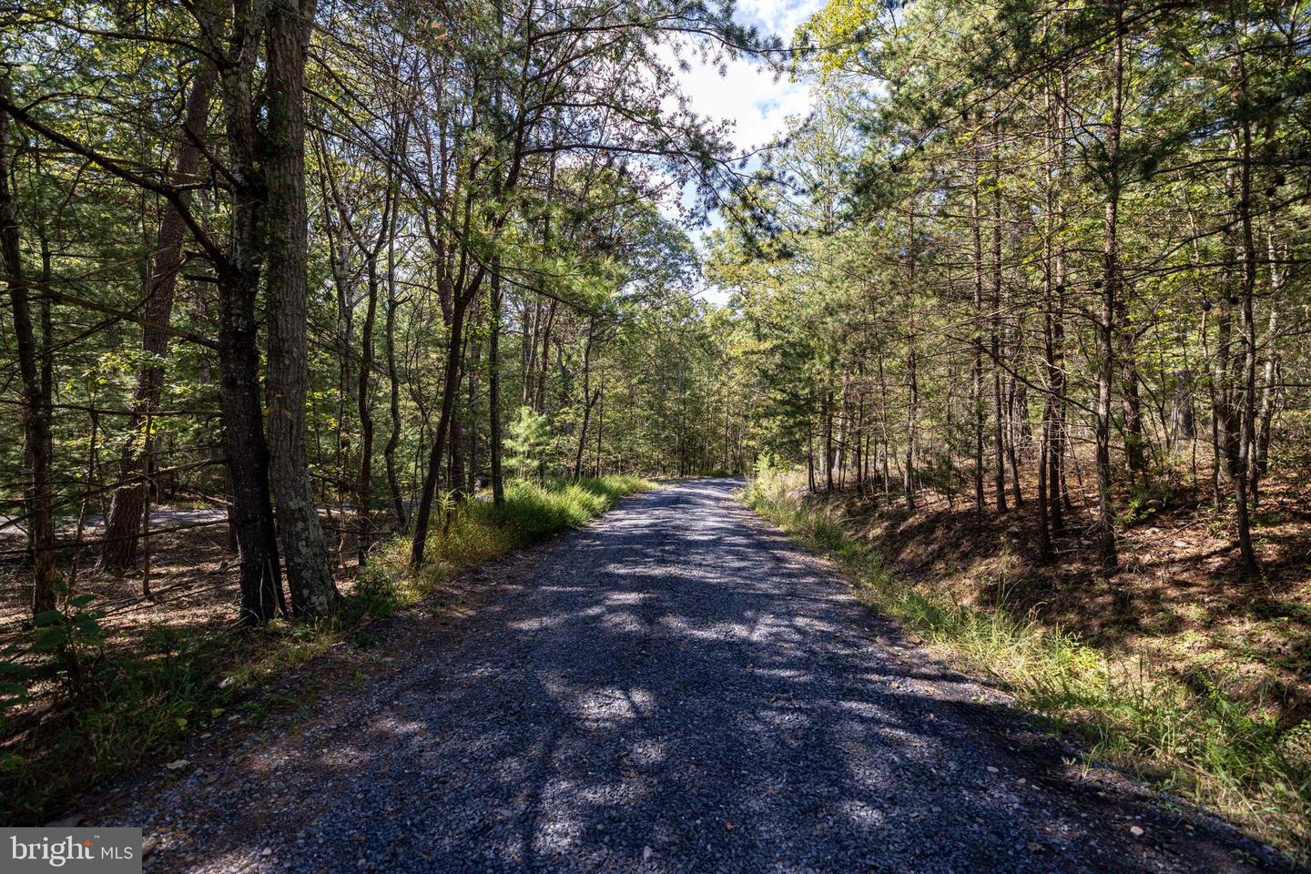 0 OAKVIEW DR, BENTONVILLE, Virginia 22610, ,Land,For sale,0 OAKVIEW DR,VAWR2012732 MLS # VAWR2012732