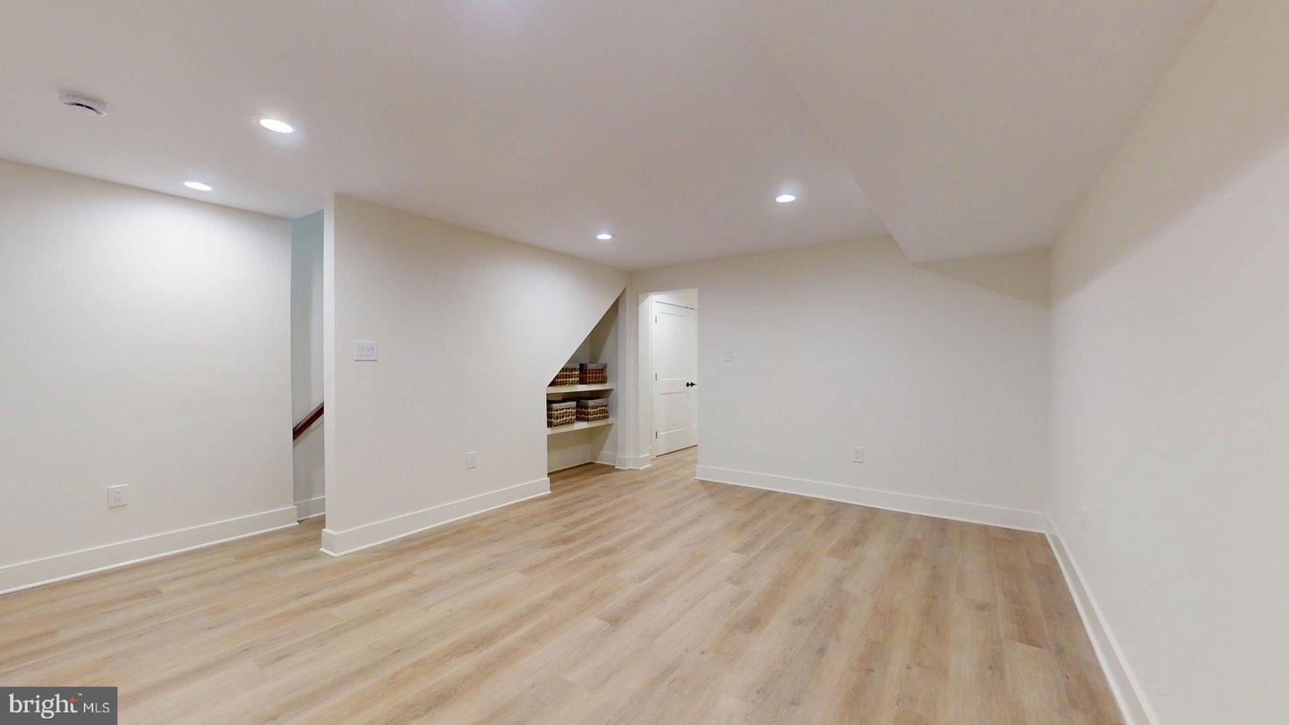 38 CRITTENDEN ST NE, WASHINGTON, District Of Columbia 20011, 3 Bedrooms Bedrooms, ,2 BathroomsBathrooms,Residential,For sale,38 CRITTENDEN ST NE,DCDC2213822 MLS # DCDC2213822