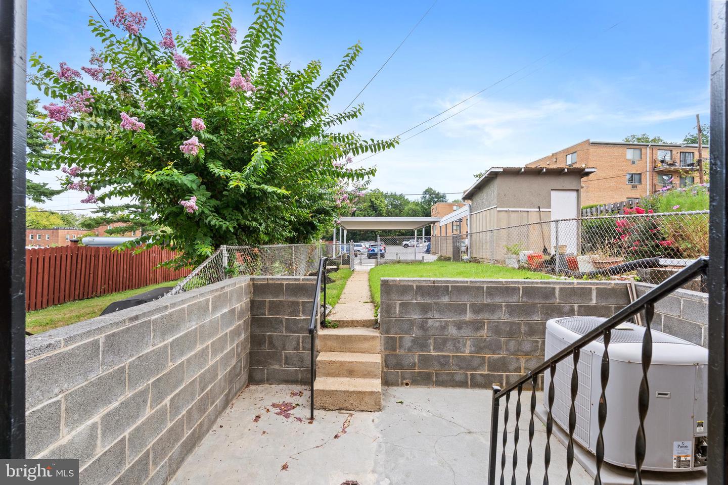 38 CRITTENDEN ST NE, WASHINGTON, District Of Columbia 20011, 3 Bedrooms Bedrooms, ,2 BathroomsBathrooms,Residential,For sale,38 CRITTENDEN ST NE,DCDC2213822 MLS # DCDC2213822