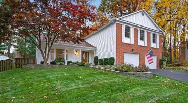 9715 CHURCH WAY, BURKE, Virginia 22015, 4 Bedrooms Bedrooms, ,3 BathroomsBathrooms,Residential,For sale,9715 CHURCH WAY,VAFX2263712 MLS # VAFX2263712