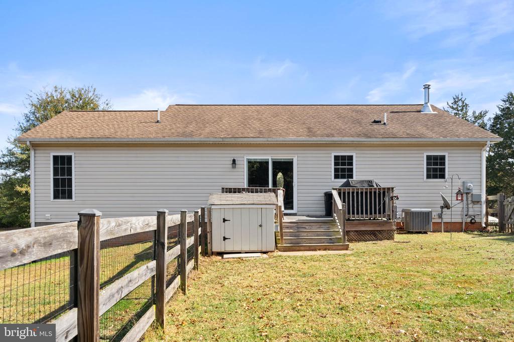 12494 EGGBORNSVILLE RD, CULPEPER, Virginia 22701, 3 Bedrooms Bedrooms, ,3 BathroomsBathrooms,Residential,12494 EGGBORNSVILLE RD,VACU2011892 MLS # VACU2011892