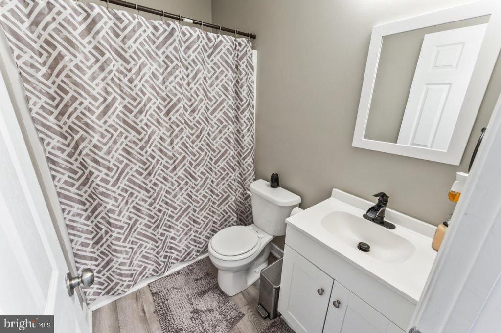 166 BOOTONS LN, ORANGE, Virginia 22960, 3 Bedrooms Bedrooms, ,2 BathroomsBathrooms,Residential,166 BOOTONS LN,VAMA2002510 MLS # VAMA2002510