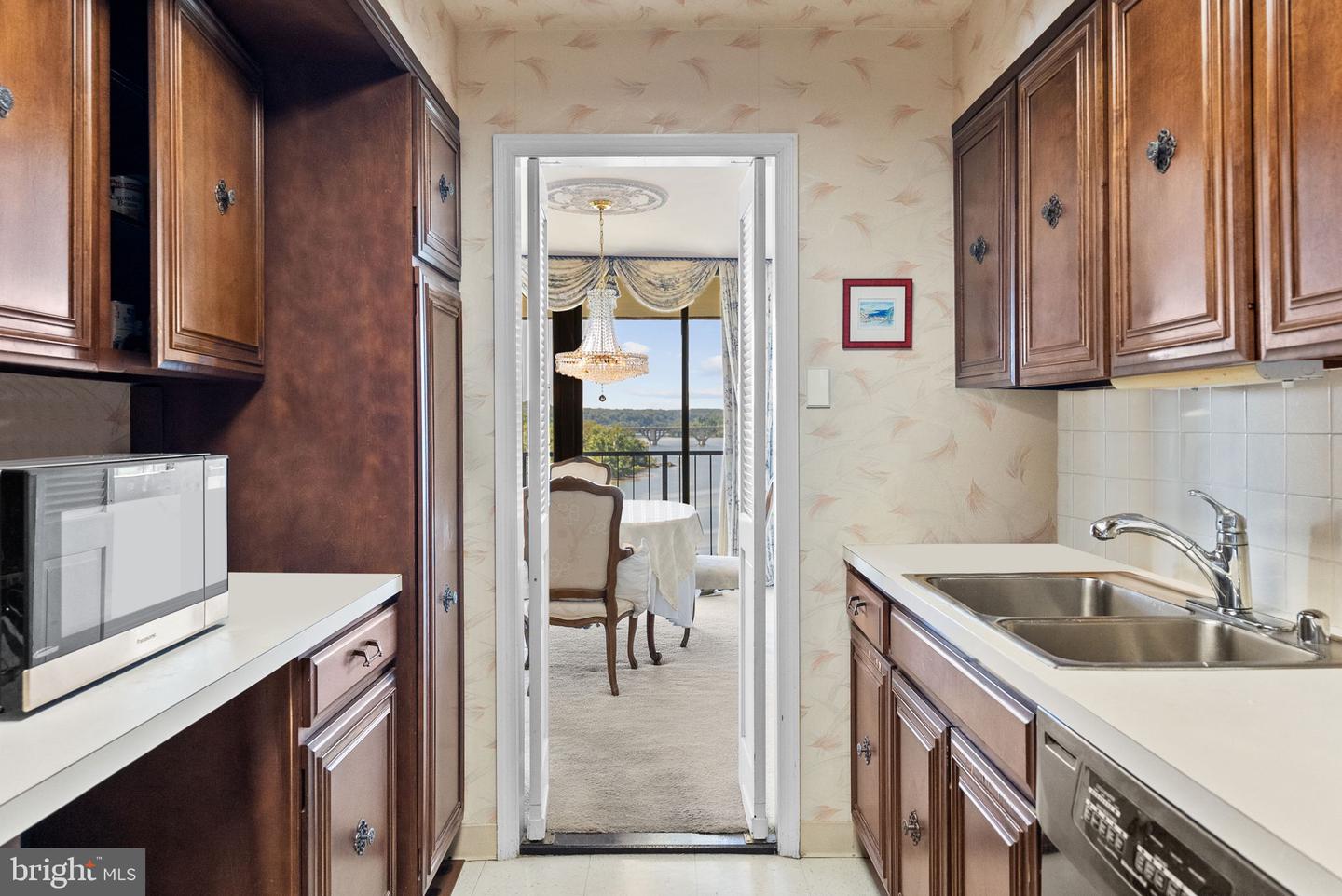 700 NEW HAMPSHIRE AVE NW #905, WASHINGTON, District Of Columbia 20037, 1 Bedroom Bedrooms, ,1 BathroomBathrooms,Residential,For sale,700 NEW HAMPSHIRE AVE NW #905,DCDC2220152 MLS # DCDC2220152