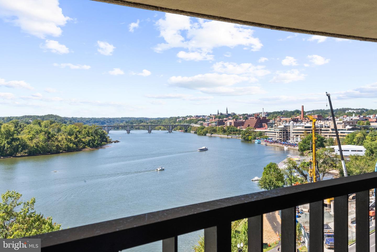 700 NEW HAMPSHIRE AVE NW #905, WASHINGTON, District Of Columbia 20037, 1 Bedroom Bedrooms, ,1 BathroomBathrooms,Residential,For sale,700 NEW HAMPSHIRE AVE NW #905,DCDC2220152 MLS # DCDC2220152