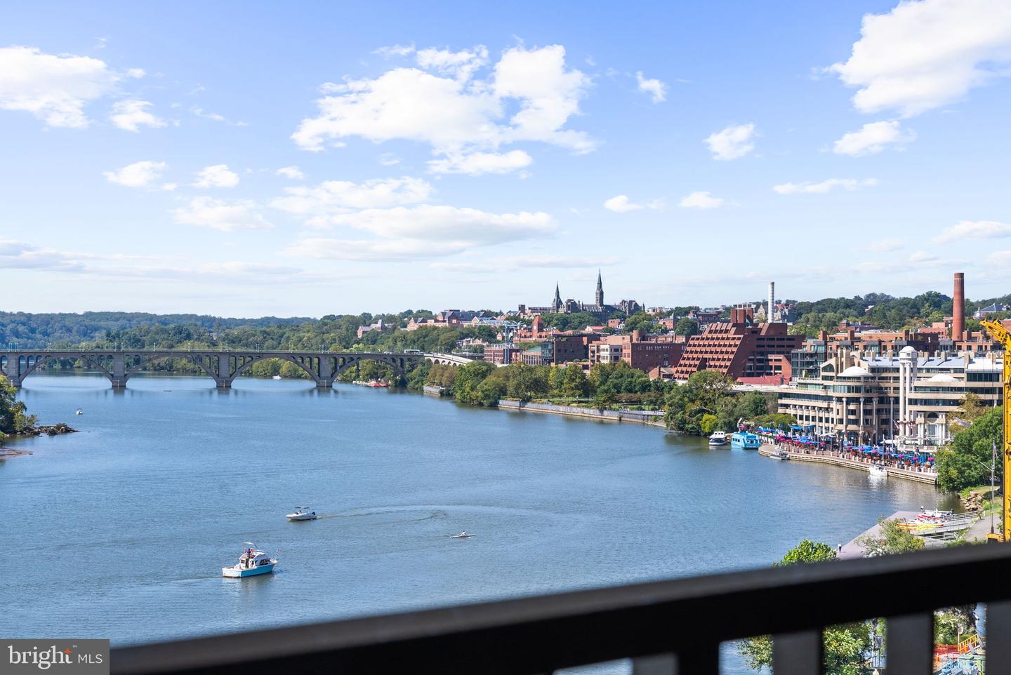 700 NEW HAMPSHIRE AVE NW #905, WASHINGTON, District Of Columbia 20037, 1 Bedroom Bedrooms, ,1 BathroomBathrooms,Residential,For sale,700 NEW HAMPSHIRE AVE NW #905,DCDC2220152 MLS # DCDC2220152