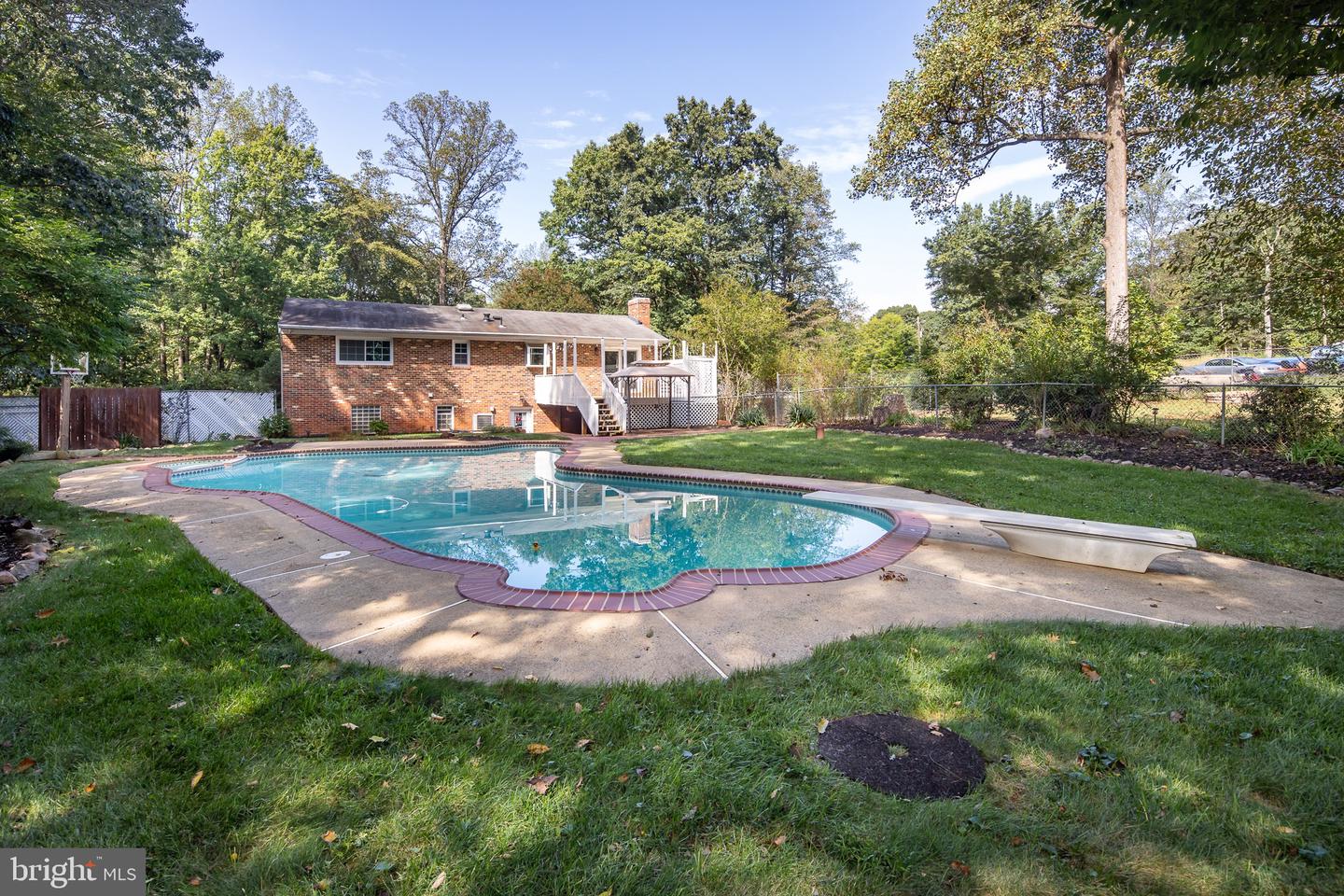 4509 MARTINWOOD DR, HAYMARKET, Virginia 20169, 4 Bedrooms Bedrooms, 13 Rooms Rooms,3 BathroomsBathrooms,Residential,For sale,4509 MARTINWOOD DR,VAPW2103206 MLS # VAPW2103206