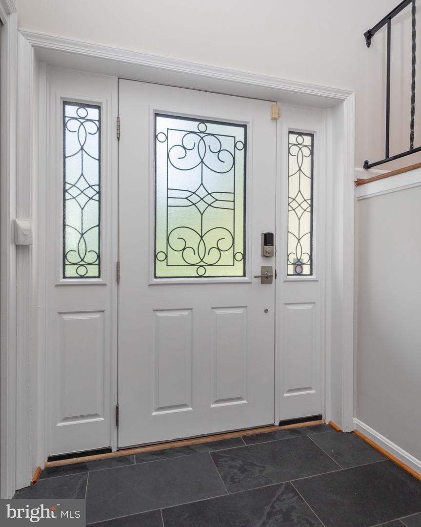 4509 MARTINWOOD DR, HAYMARKET, Virginia 20169, 4 Bedrooms Bedrooms, 13 Rooms Rooms,3 BathroomsBathrooms,Residential,For sale,4509 MARTINWOOD DR,VAPW2103206 MLS # VAPW2103206