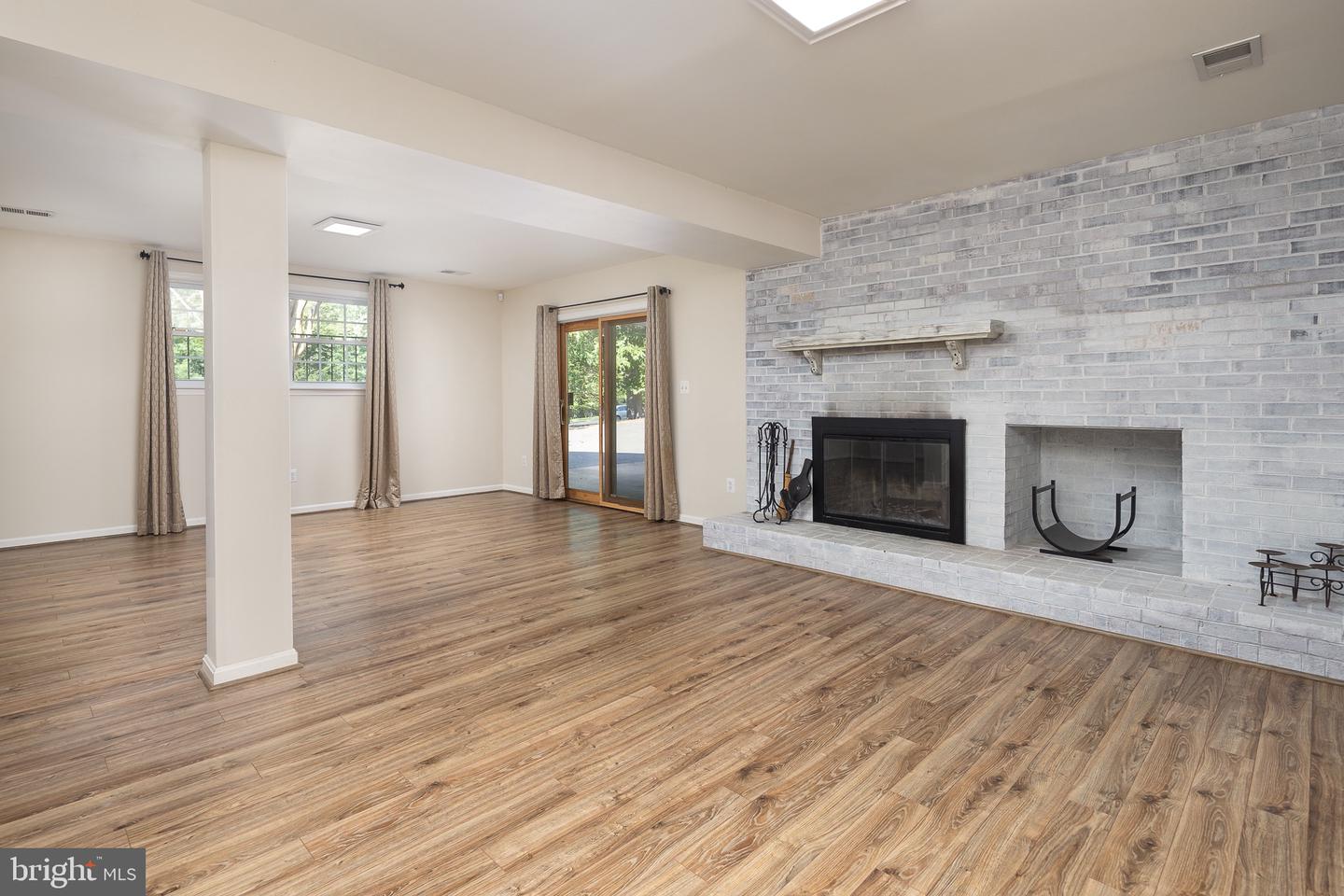 4509 MARTINWOOD DR, HAYMARKET, Virginia 20169, 4 Bedrooms Bedrooms, 13 Rooms Rooms,3 BathroomsBathrooms,Residential,For sale,4509 MARTINWOOD DR,VAPW2103206 MLS # VAPW2103206