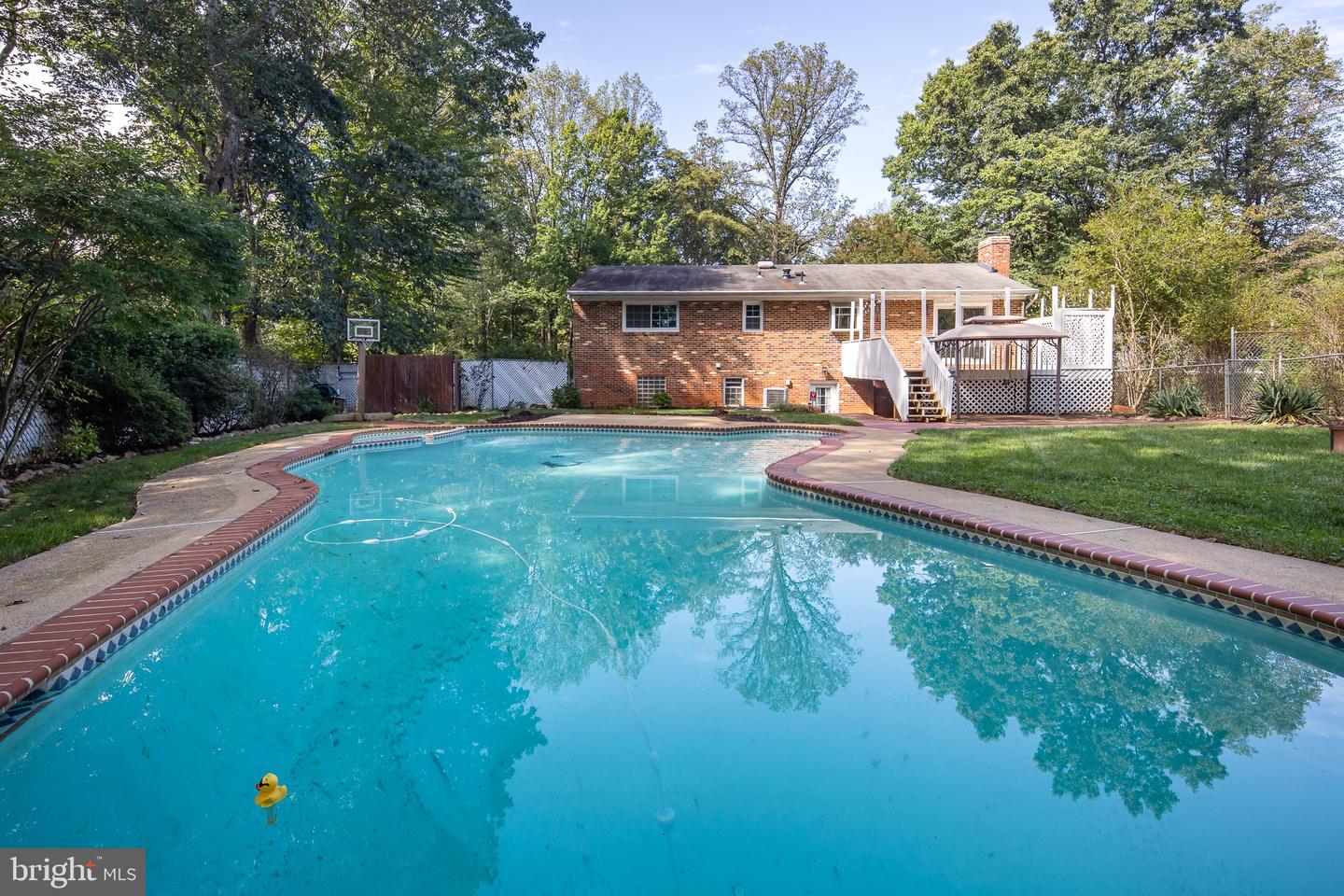 4509 MARTINWOOD DR, HAYMARKET, Virginia 20169, 4 Bedrooms Bedrooms, 13 Rooms Rooms,3 BathroomsBathrooms,Residential,For sale,4509 MARTINWOOD DR,VAPW2103206 MLS # VAPW2103206