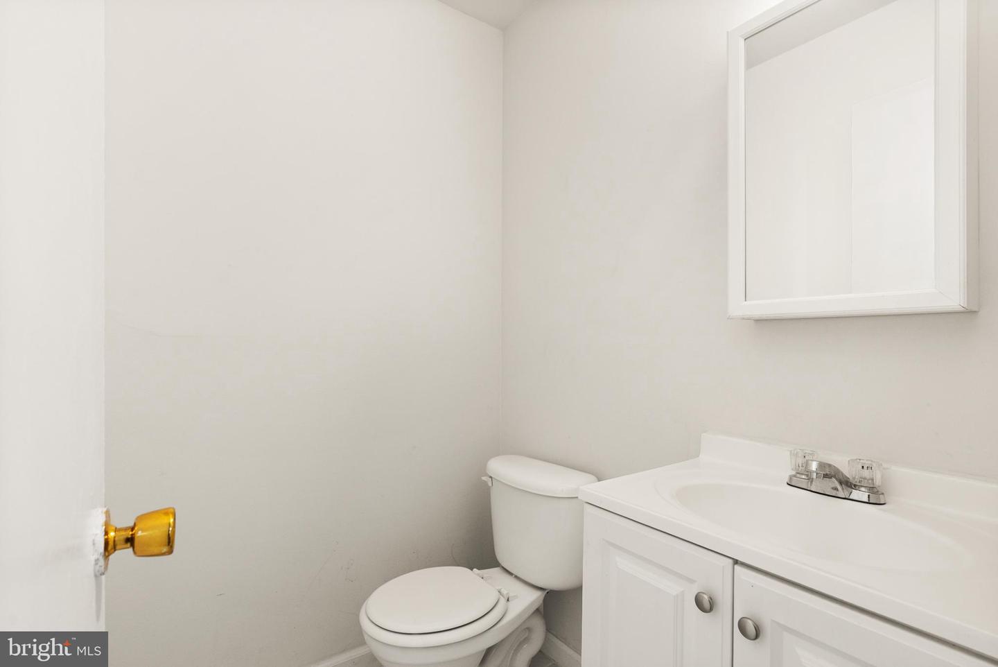 4332 EILEEN CT, WOODBRIDGE, Virginia 22193, 3 Bedrooms Bedrooms, 12 Rooms Rooms,2 BathroomsBathrooms,Residential,For sale,4332 EILEEN CT,VAPW2103334 MLS # VAPW2103334