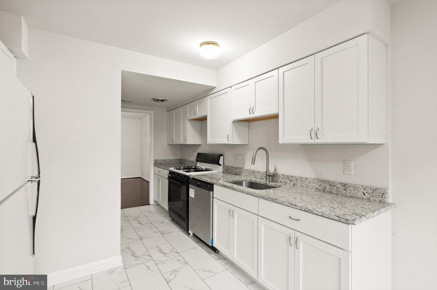 4332 EILEEN CT, WOODBRIDGE, Virginia 22193, 3 Bedrooms Bedrooms, 12 Rooms Rooms,2 BathroomsBathrooms,Residential,For sale,4332 EILEEN CT,VAPW2103334 MLS # VAPW2103334