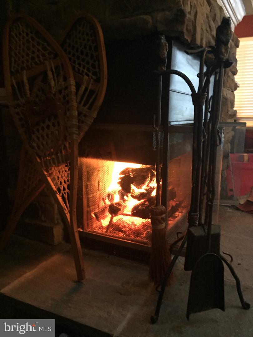 46809 TRAILWOOD PL, STERLING, Virginia 20165, 3 Bedrooms Bedrooms, ,2 BathroomsBathrooms,Residential,For sale,46809 TRAILWOOD PL,VALO2106258 MLS # VALO2106258