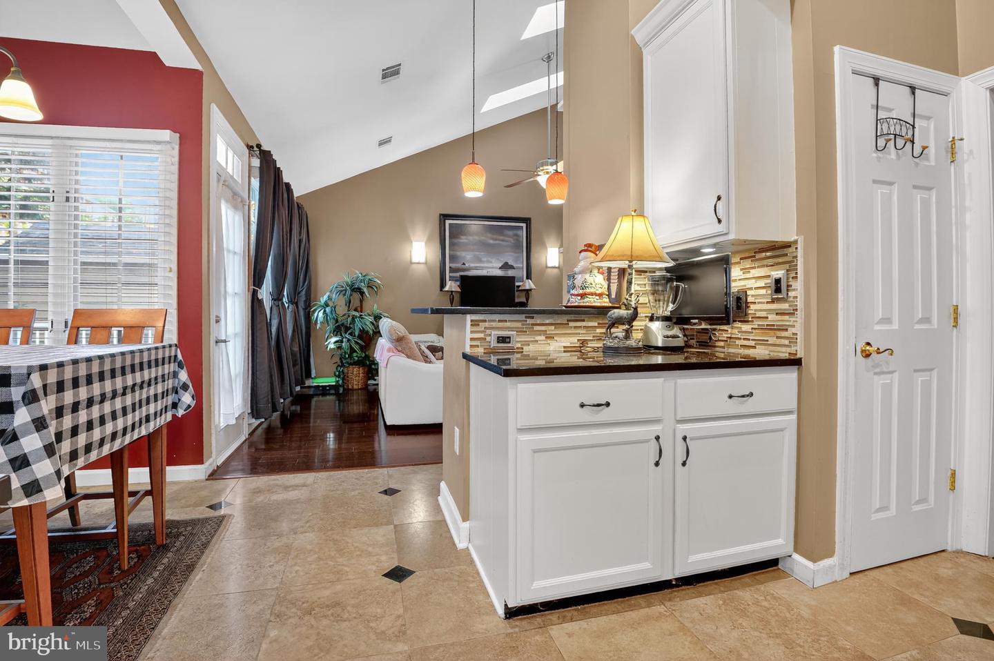 46809 TRAILWOOD PL, STERLING, Virginia 20165, 3 Bedrooms Bedrooms, ,2 BathroomsBathrooms,Residential,For sale,46809 TRAILWOOD PL,VALO2106258 MLS # VALO2106258