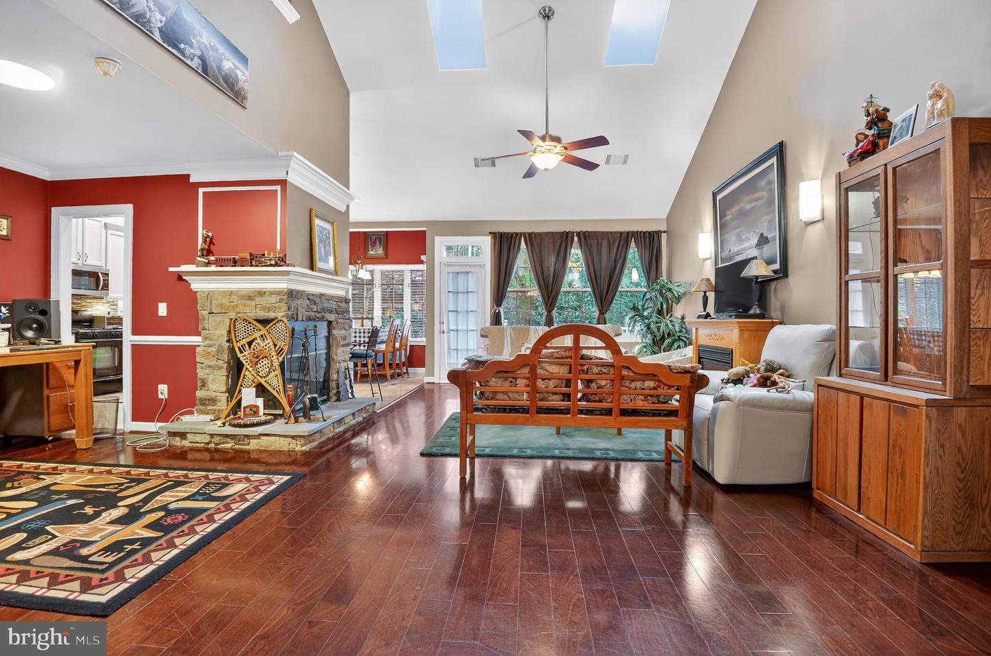 46809 TRAILWOOD PL, STERLING, Virginia 20165, 3 Bedrooms Bedrooms, ,2 BathroomsBathrooms,Residential,For sale,46809 TRAILWOOD PL,VALO2106258 MLS # VALO2106258