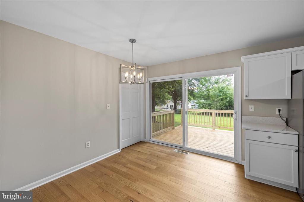 809 SHERWOOD LN, FREDERICKSBURG, Virginia 22407, 3 Bedrooms Bedrooms, ,2 BathroomsBathrooms,Residential,809 SHERWOOD LN,VASP2037476 MLS # VASP2037476