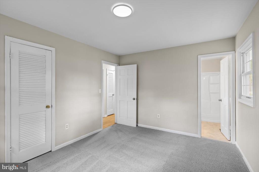 809 SHERWOOD LN, FREDERICKSBURG, Virginia 22407, 3 Bedrooms Bedrooms, ,2 BathroomsBathrooms,Residential,809 SHERWOOD LN,VASP2037476 MLS # VASP2037476