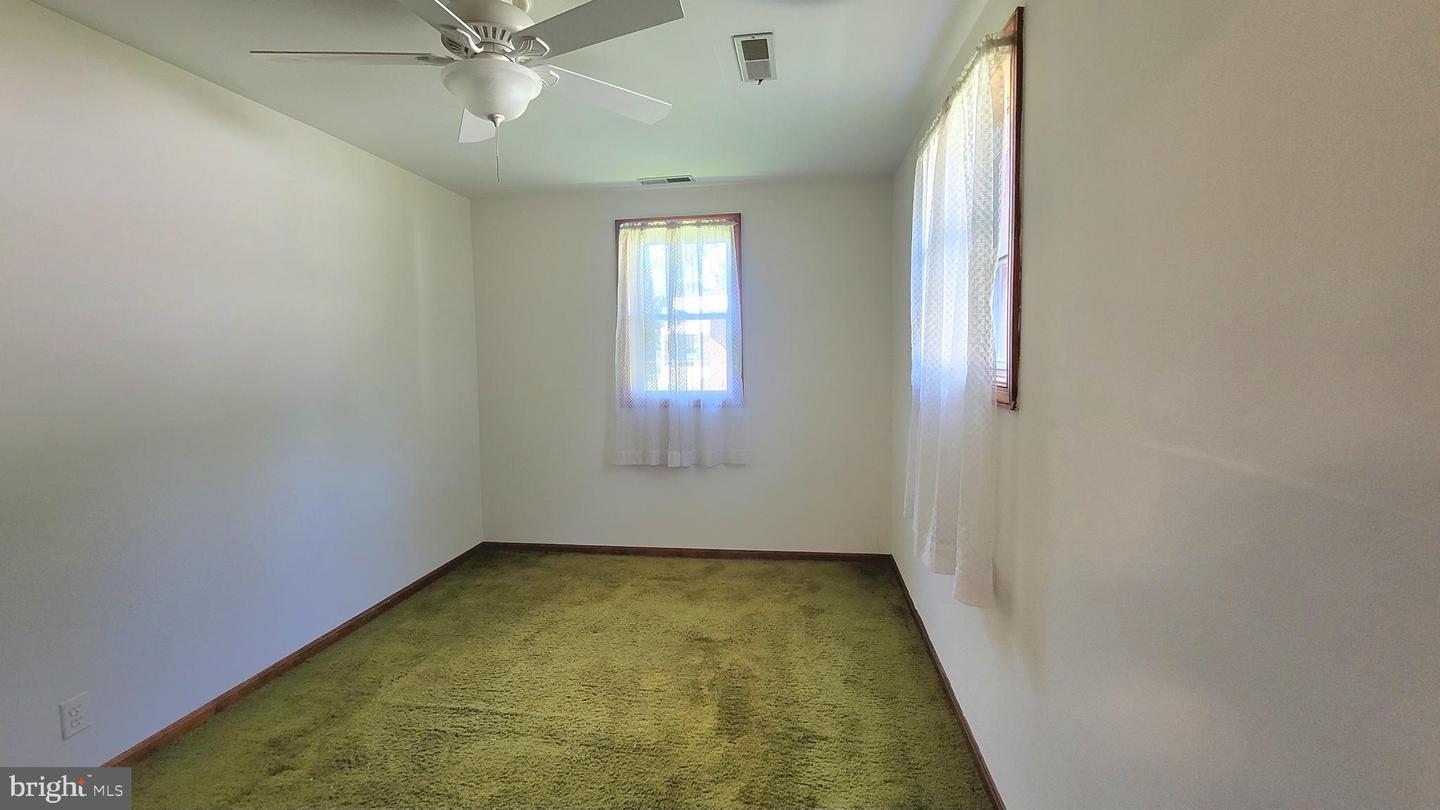 1032 HOLLY VISTA DR, COLONIAL BEACH, Virginia 22443, 4 Bedrooms Bedrooms, ,2 BathroomsBathrooms,Residential,For sale,1032 HOLLY VISTA DR,VAWE2009732 MLS # VAWE2009732