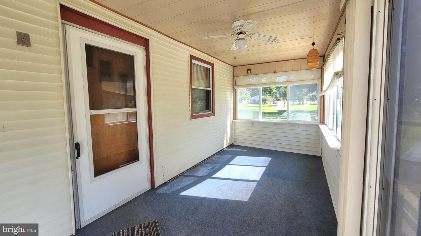 1032 HOLLY VISTA DR, COLONIAL BEACH, Virginia 22443, 4 Bedrooms Bedrooms, ,2 BathroomsBathrooms,Residential,For sale,1032 HOLLY VISTA DR,VAWE2009732 MLS # VAWE2009732