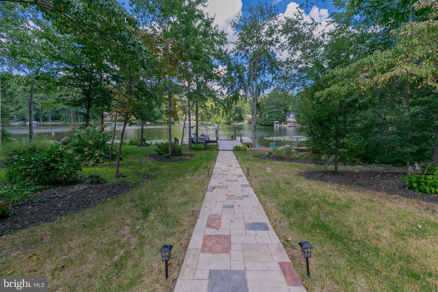 362 LAKE CAROLINE DR, RUTHER GLEN, Virginia 22546, 4 Bedrooms Bedrooms, 9 Rooms Rooms,3 BathroomsBathrooms,Residential,For sale,362 LAKE CAROLINE DR,VACV2008844 MLS # VACV2008844