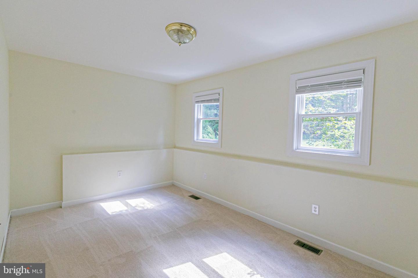 362 LAKE CAROLINE DR, RUTHER GLEN, Virginia 22546, 4 Bedrooms Bedrooms, 9 Rooms Rooms,3 BathroomsBathrooms,Residential,For sale,362 LAKE CAROLINE DR,VACV2008844 MLS # VACV2008844