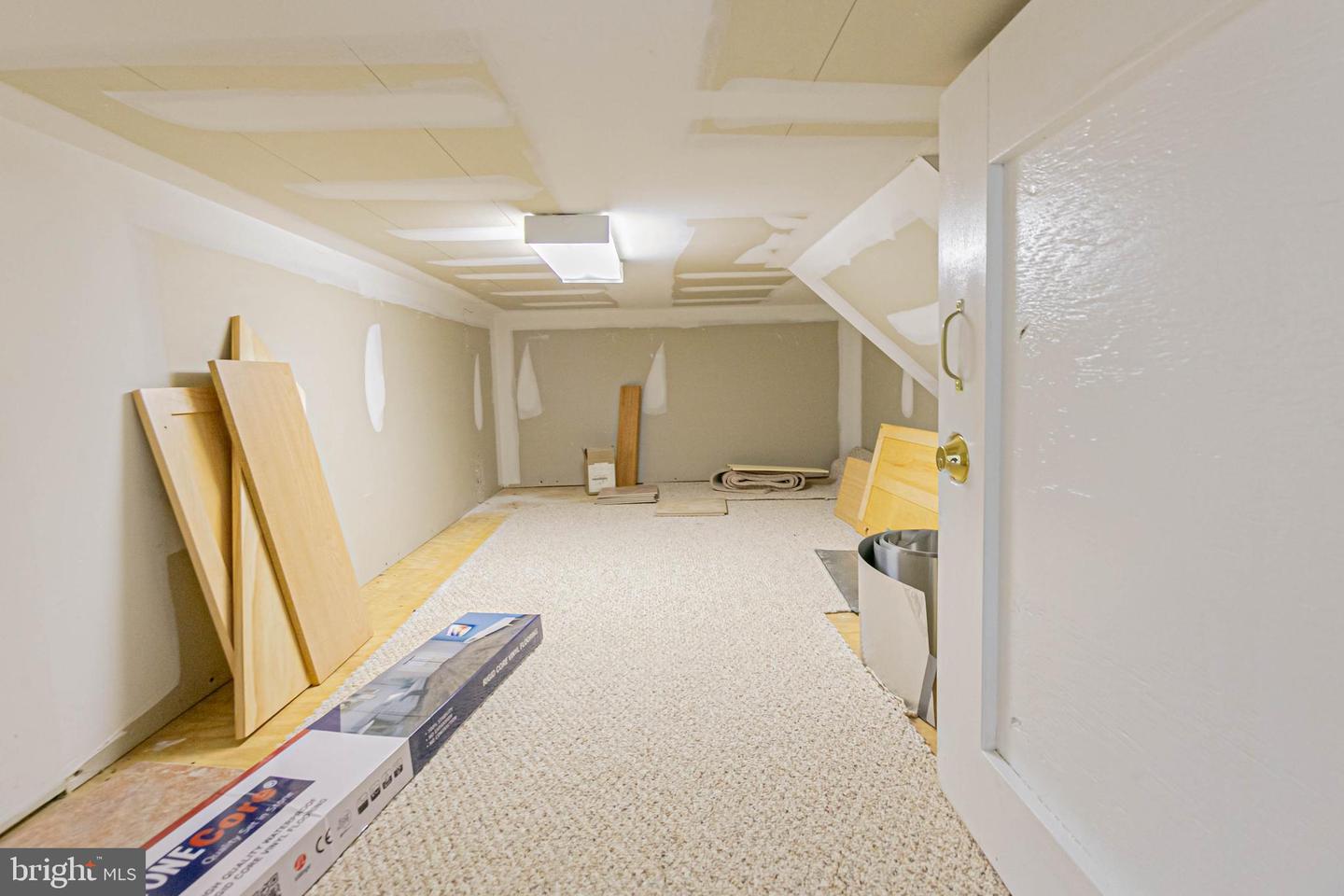 362 LAKE CAROLINE DR, RUTHER GLEN, Virginia 22546, 4 Bedrooms Bedrooms, 9 Rooms Rooms,3 BathroomsBathrooms,Residential,For sale,362 LAKE CAROLINE DR,VACV2008844 MLS # VACV2008844