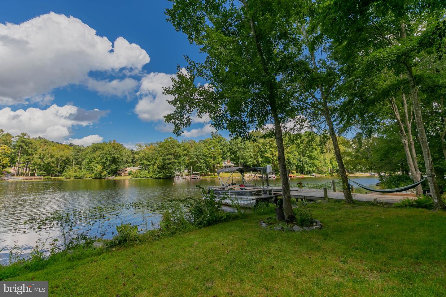 362 LAKE CAROLINE DR, RUTHER GLEN, Virginia 22546, 4 Bedrooms Bedrooms, 9 Rooms Rooms,3 BathroomsBathrooms,Residential,For sale,362 LAKE CAROLINE DR,VACV2008844 MLS # VACV2008844