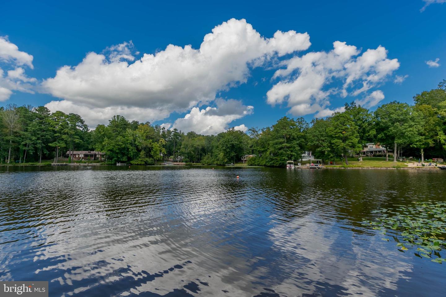 362 LAKE CAROLINE DR, RUTHER GLEN, Virginia 22546, 4 Bedrooms Bedrooms, 9 Rooms Rooms,3 BathroomsBathrooms,Residential,For sale,362 LAKE CAROLINE DR,VACV2008844 MLS # VACV2008844