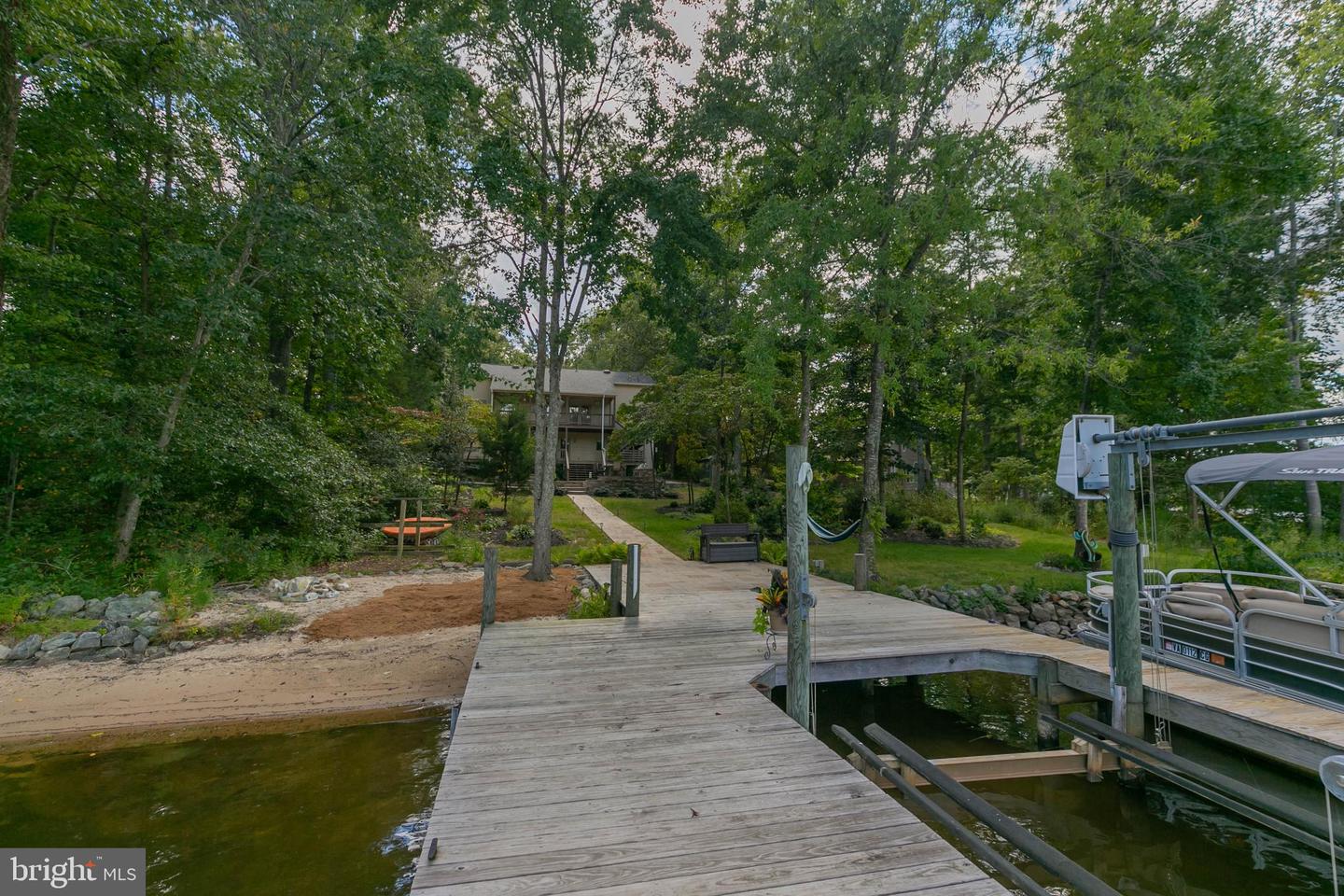 362 LAKE CAROLINE DR, RUTHER GLEN, Virginia 22546, 4 Bedrooms Bedrooms, 9 Rooms Rooms,3 BathroomsBathrooms,Residential,For sale,362 LAKE CAROLINE DR,VACV2008844 MLS # VACV2008844