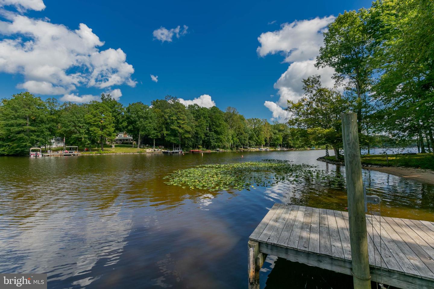 362 LAKE CAROLINE DR, RUTHER GLEN, Virginia 22546, 4 Bedrooms Bedrooms, 9 Rooms Rooms,3 BathroomsBathrooms,Residential,For sale,362 LAKE CAROLINE DR,VACV2008844 MLS # VACV2008844