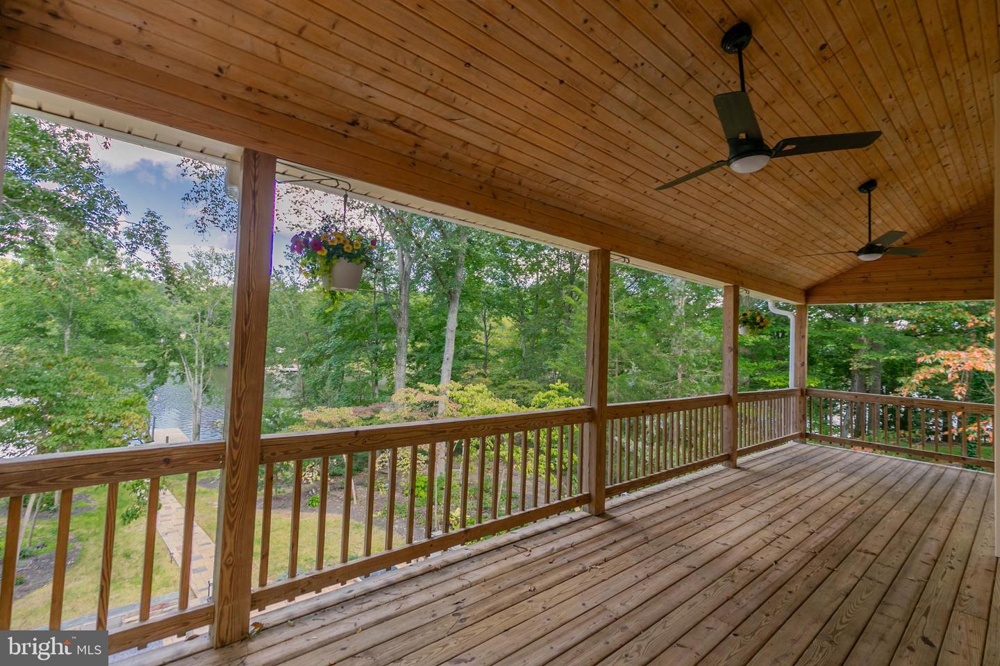 362 LAKE CAROLINE DR, RUTHER GLEN, Virginia 22546, 4 Bedrooms Bedrooms, 9 Rooms Rooms,3 BathroomsBathrooms,Residential,For sale,362 LAKE CAROLINE DR,VACV2008844 MLS # VACV2008844