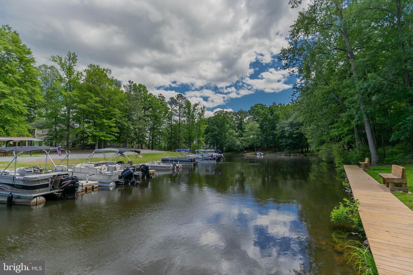 362 LAKE CAROLINE DR, RUTHER GLEN, Virginia 22546, 4 Bedrooms Bedrooms, 9 Rooms Rooms,3 BathroomsBathrooms,Residential,For sale,362 LAKE CAROLINE DR,VACV2008844 MLS # VACV2008844